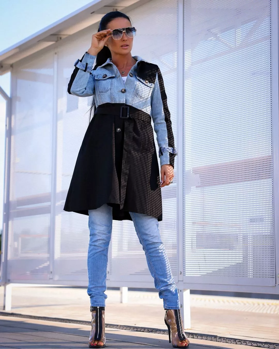 Niezwykle piękna artystka wygląda jak milion dolarów! Śliczna wokalistka disco polo zachwyca elegancką stylizacją! 